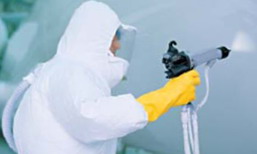 聚氨酯漆普通空氣噴涂和無(wú)氣噴涂的主要差異